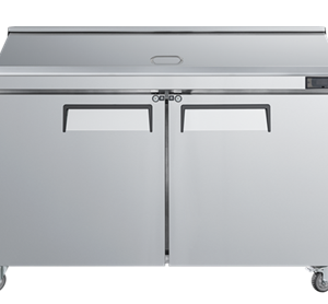 salad sandwich table